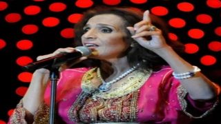 وفاة الفنانة المغربية القديرة نعيمة سميح عن عمر يناهز 73سنة بعد مرض عضال…