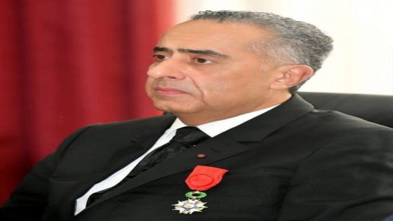 فرنسا تمنح السيد حموشي “جوقة الشرف” تكريماً لكفاءته واعترافاً بمهنيته