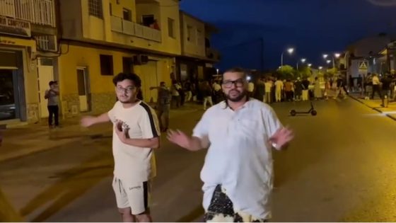 دعوة الشبان المغاربة في بلدة إسبانية للبقاء في منازلهم