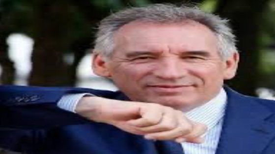 زلزال سياسي في فرنسا: حكومة فرانسوا بايرو تسقط في سابقة تاريخية..
