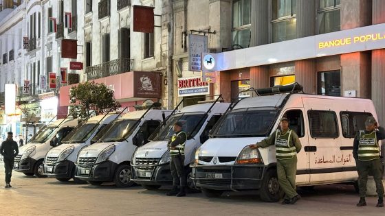 ولاية جهة الدار البيضاء تكذب إشاعات إغلاق المحلات التجارية وإخلاء مقرات العمل.