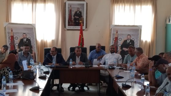 المعارضة تُفجّر الجلسة وتُربك الأجواء: دورة أكتوبر بجماعة المزوضية هل هي مواجهة سياسية ام مصلحة  شخصية؟