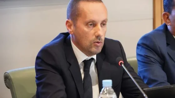 وزارة الصحة تؤكد: لا تراجع عن مركزية أجور مهنيي الصحة وتطمئن الأطر بشأن مكتسباتهم القانونية