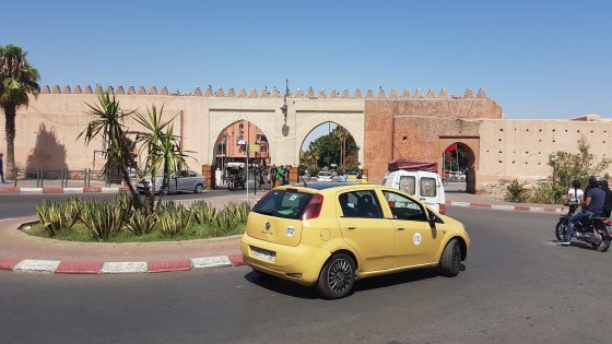 حملة مراقبة مشددة لقطاع سيارات الأجرة بمراكش… تحرير مخالفات وإجراءات زجرية في حق المتقاعسين