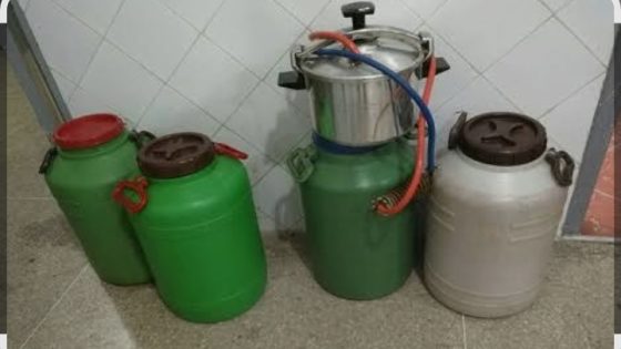 عاجل…درك اولاد برحيل يداهم وكرًا لتصنيع “الماحيا” بدرب حدا وسط مدينة تارودانت ويحجز كميات مهمة من المسكر الخطير.