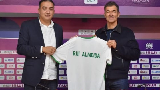 “الدفاع الحسني الجديدي يعلن تعاقده مع المدرب البرتغالي روي ألميدا خلفًا لزكرياء عبوب”