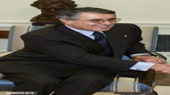 محمد بن عيسى لم يعد موجودا. الله يرحمو…