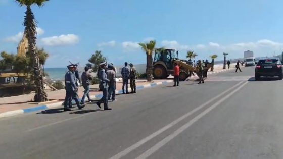 برافو….عملية هدم واسعة بدار بوعزة لاسترجاع الملك البحري العمومي من الاستغلال غير القانوني….