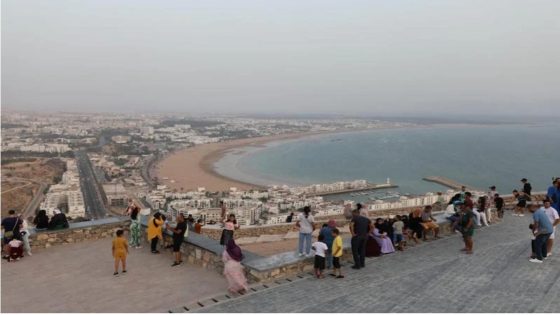 الاعتداء على سائحين باكادير يوقف شخصين..