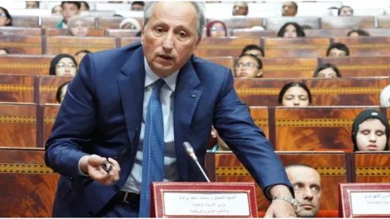 أربعة آلاف من الأساتذة المتعاقدين المنتقلين بين الجهات ينتظرون تسوية وضعياتهم الإدارية والمالية م لما يزيد عن نصف سنة.