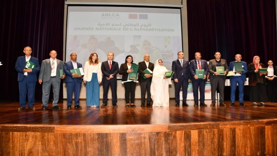 جمعية حركة التويزة بابن جرير تتوج بالجائزة الوطنية لمحاربة الأمية في دورتها الأولى
