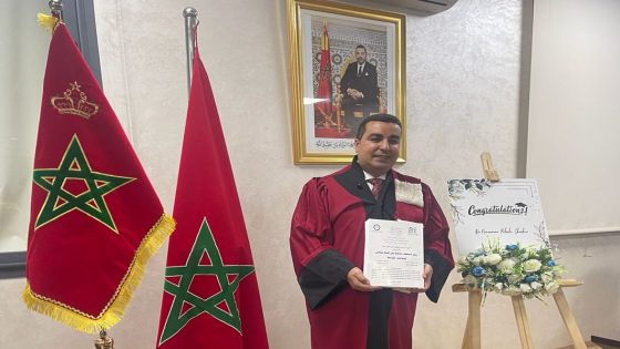 كلية الحقوق السويسي بالرباط تحتفي بتتويج أكاديمي متميز.. القائد نعمان فيلالي شكير بقيادة سيد الزوين ينال الدكتوراه بميزة “مشرف جداً”