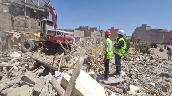 مراكش: هدم 38 بناية عشوائية بمستودع حصين بحي المحاميد.